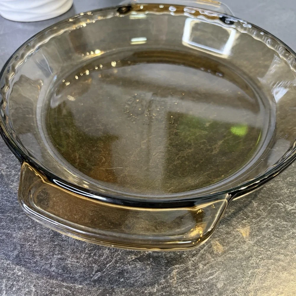 L'ovenware Deep Pie Plate 9